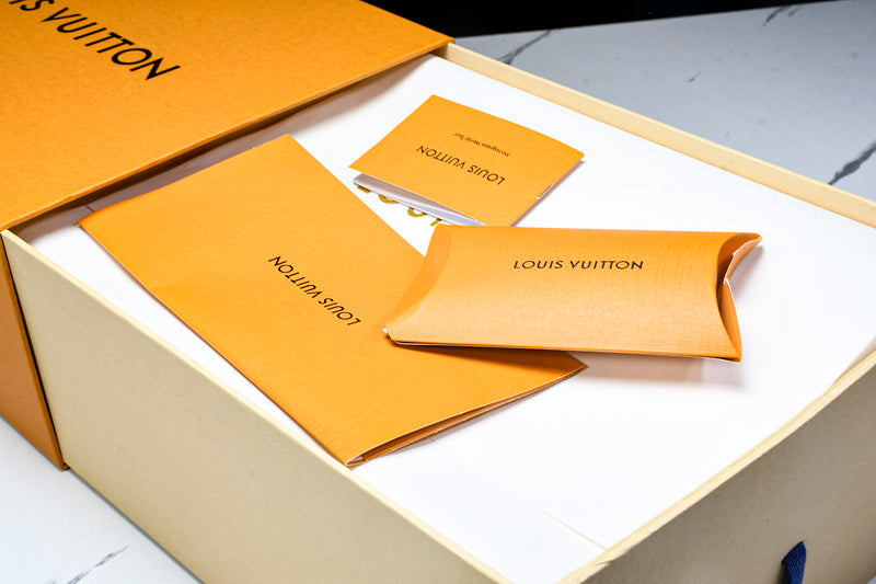 Tênis Louis Vuitton