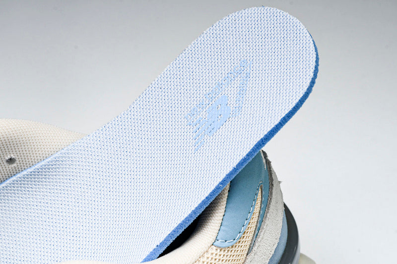 New Balance 9060 OLIVINA