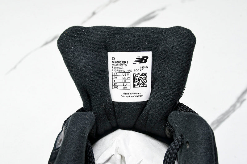 New Balance 2002