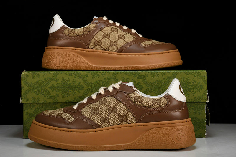 Tênis Gucci