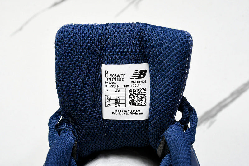 New Balance 1906