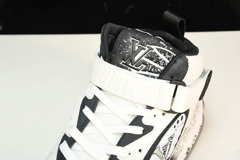 Tênis Louis Vuitton