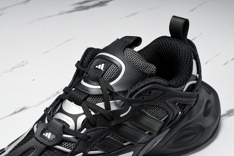 Tênis Adidas XLG