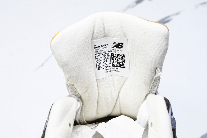 New Balance 9060