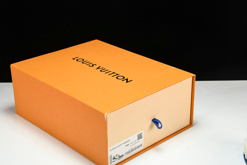 Tênis Louis Vuitton