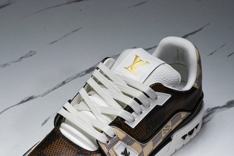 Tênis Louis Vuitton