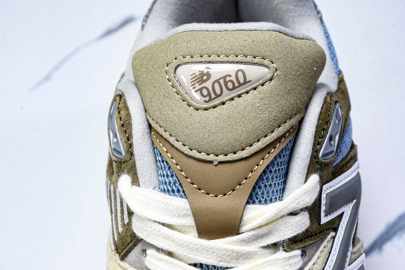 New Balance 9060