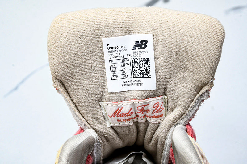 New Balance 9060