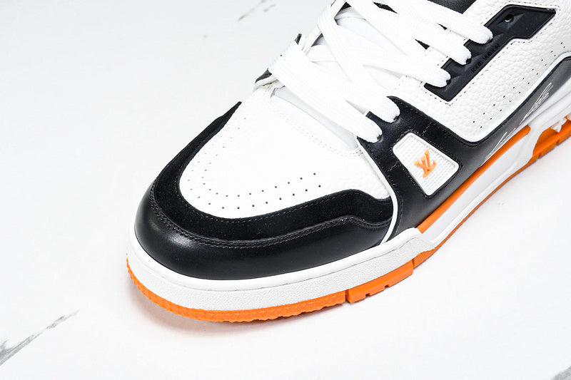 Louis Vuitton Sneaker