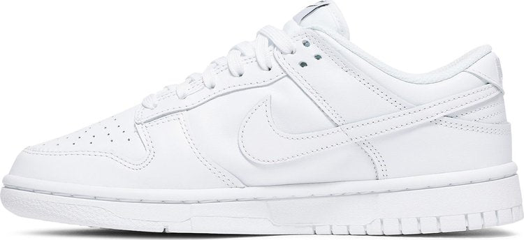Nike Dunk Low "Triple Branco"
