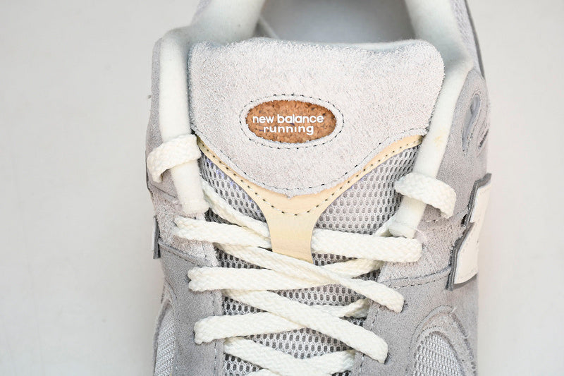 New Balance 2002