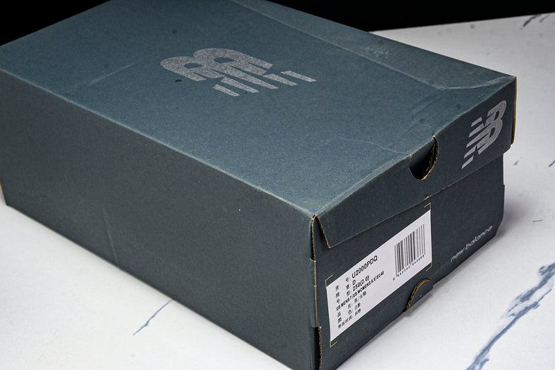 Tênis New Balance 2000
