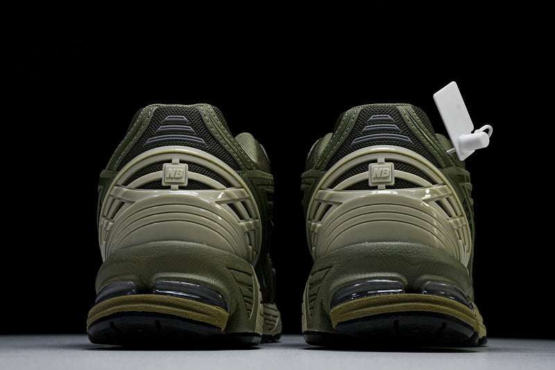 New Balance 1906