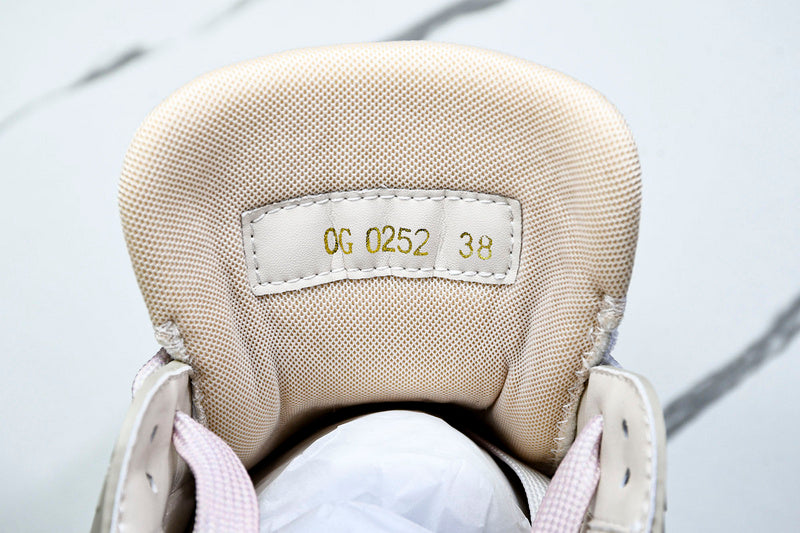 Tênis Louis Vuitton