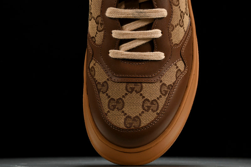 Tênis Gucci