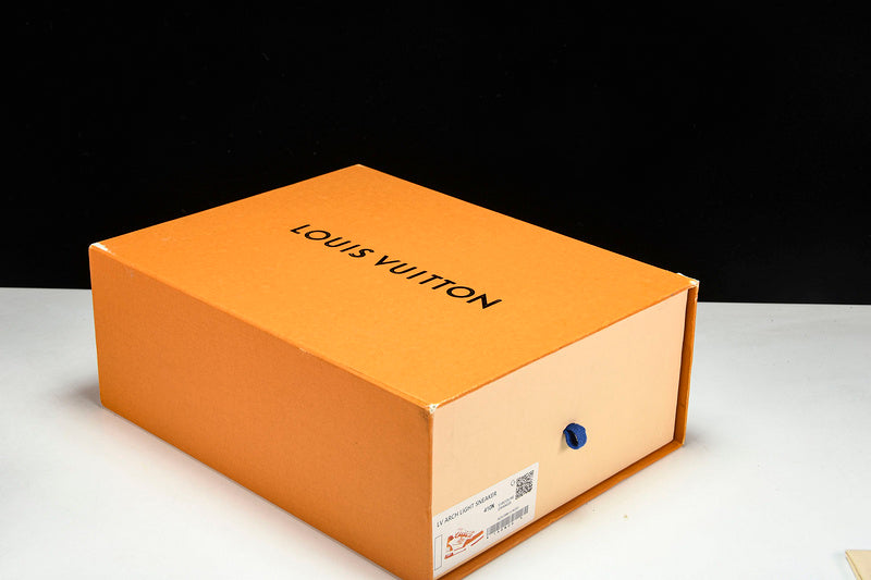 Tênis Louis Vuitton