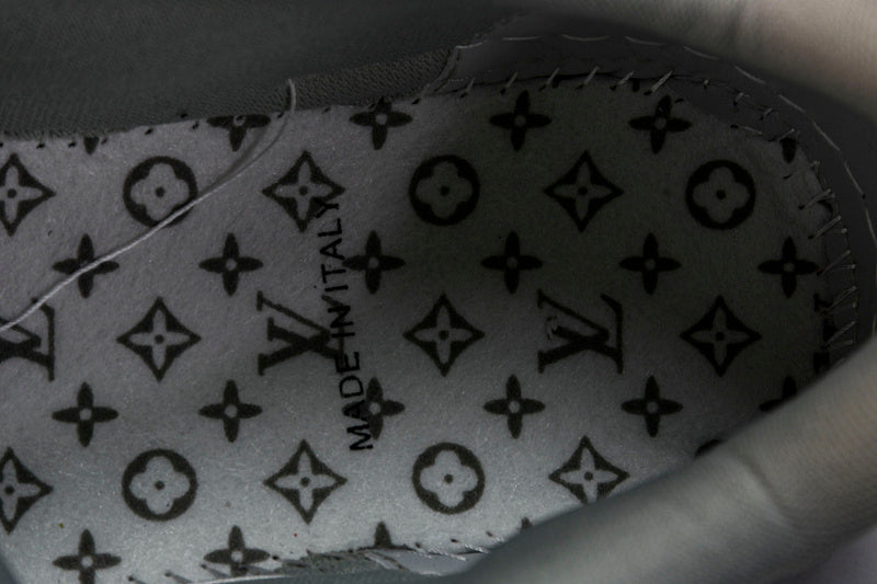 Louis Vuitton Sneaker