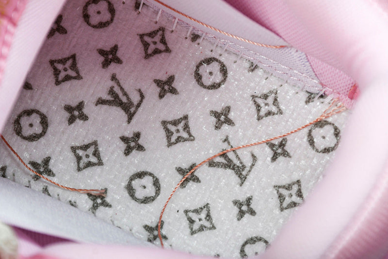 Louis Vuitton Sneaker