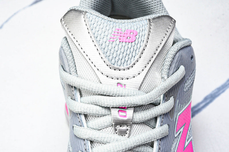 Tênis New Balance 2000