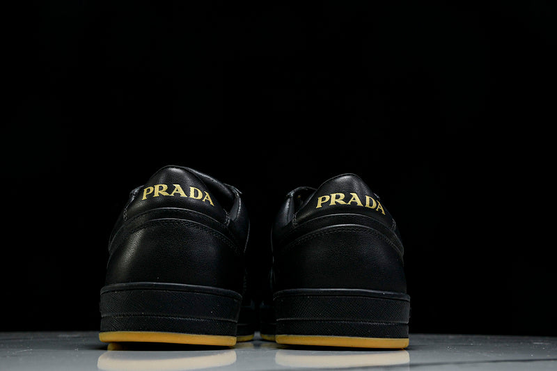 Tênis Prada