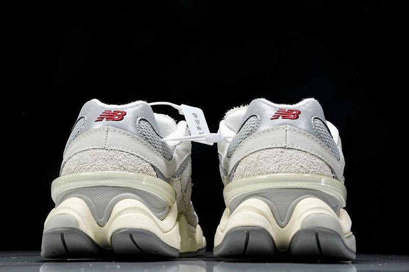 New Balance 9060 OLIVINA