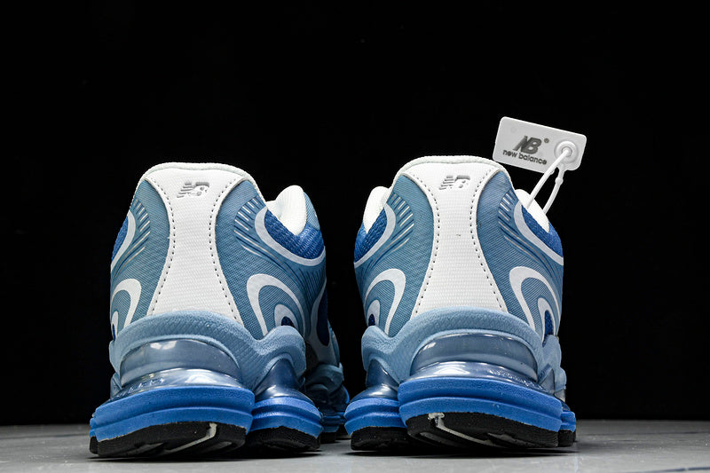 Tênis New Balance 2000