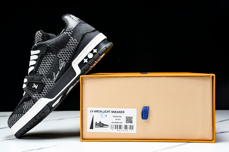 Louis Vuitton Sneaker