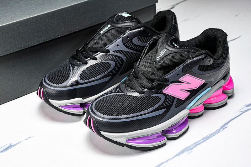 Tênis New Balance 2000