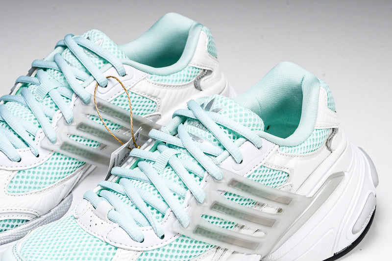 Tênis Adidas XLG