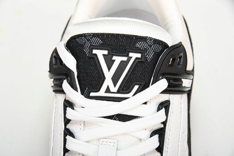 Louis Vuitton Sneaker