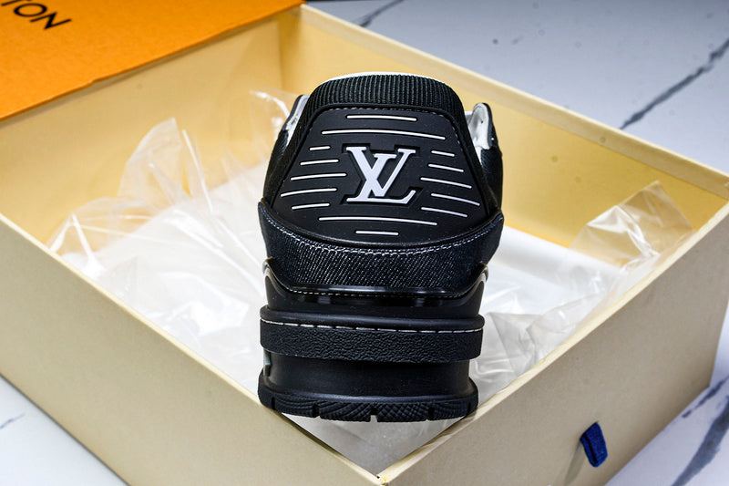 Tênis Louis Vuitton