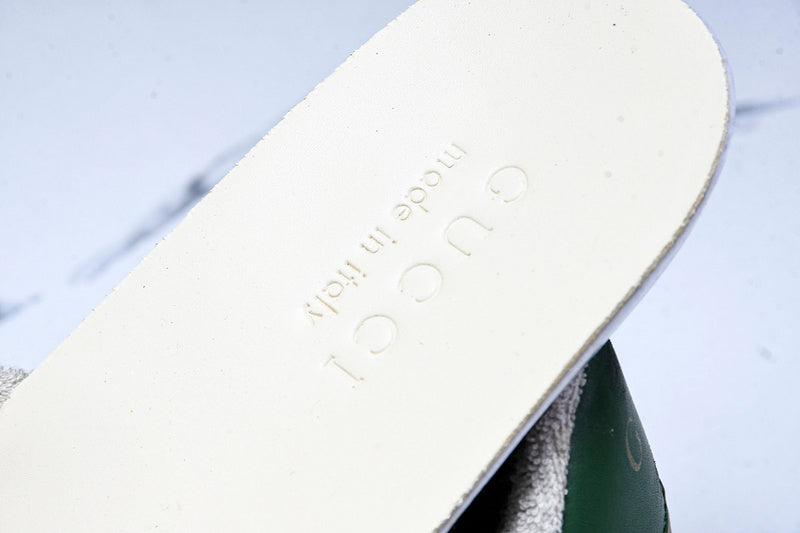 Tênis Gucci