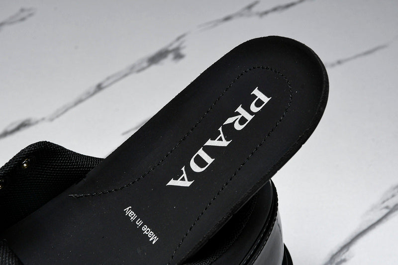 Prada Sneaker