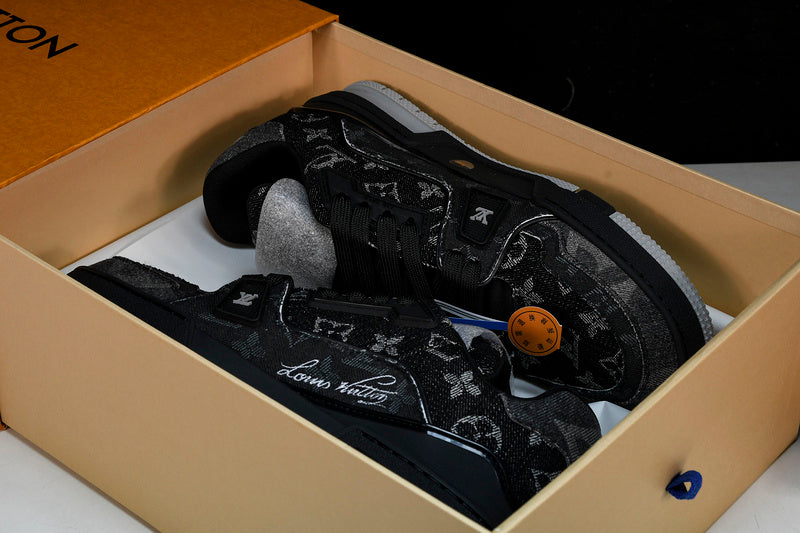Louis Vuitton Sneaker