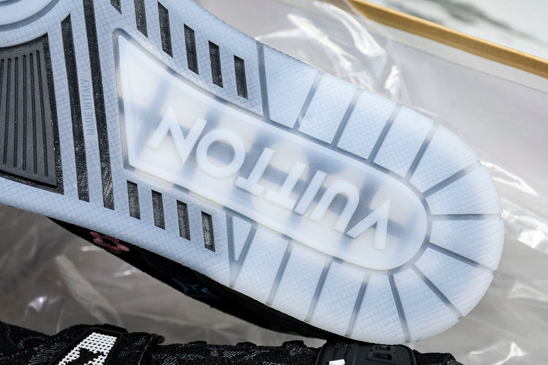 Louis Vuitton Sneaker