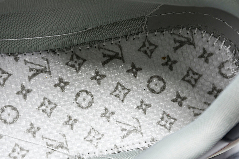 Tênis Louis Vuitton