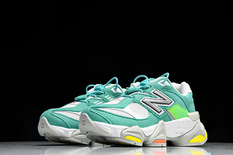New Balance 9060 OLIVE