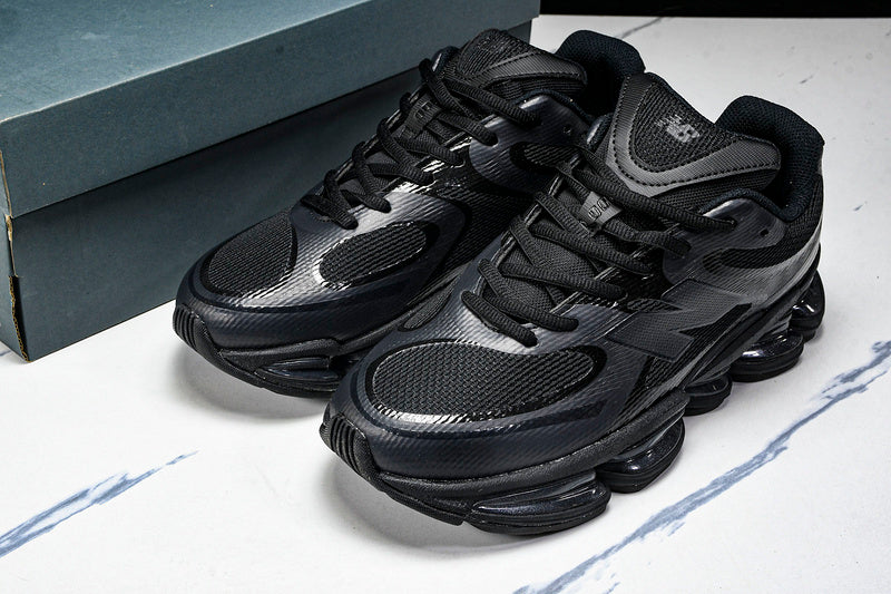 Tênis New Balance 2000