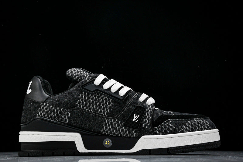Louis Vuitton Sneaker