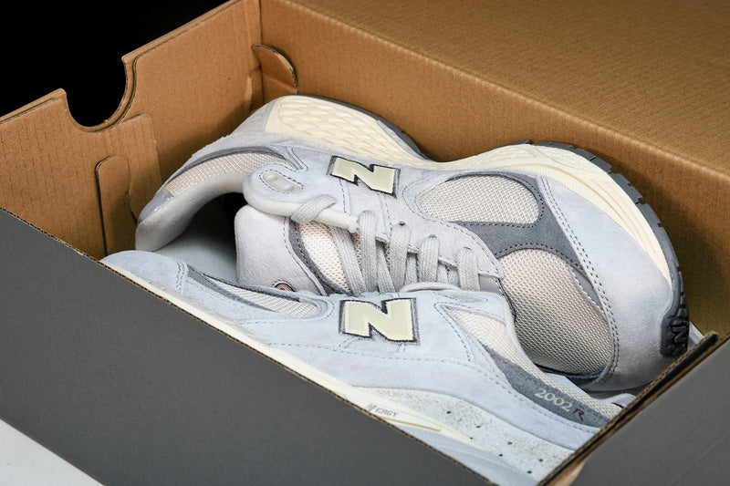 New Balance 2002
