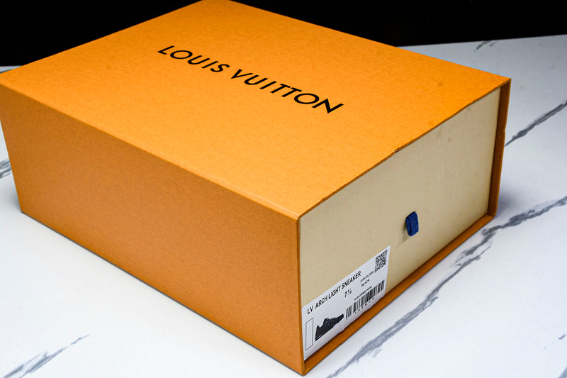 Tênis Louis Vuitton