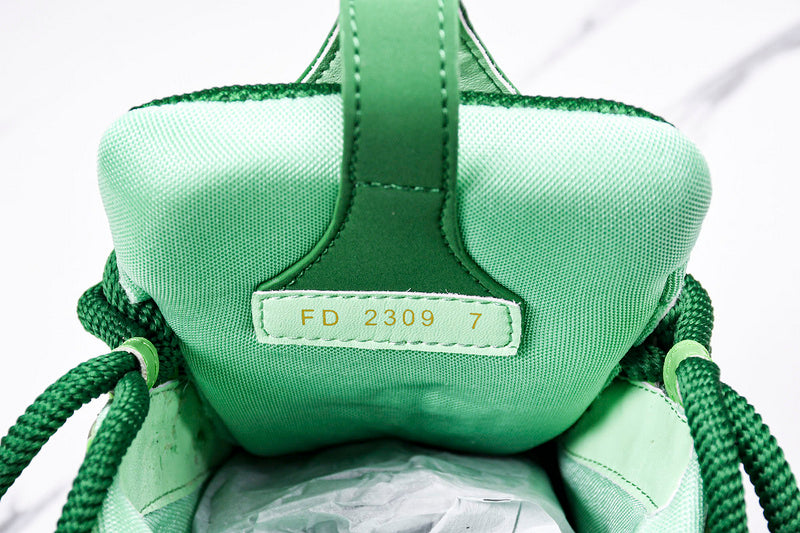 Tênis Louis Vuitton