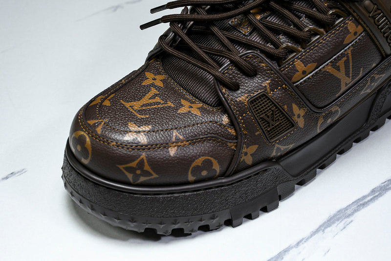 Tênis Louis Vuitton