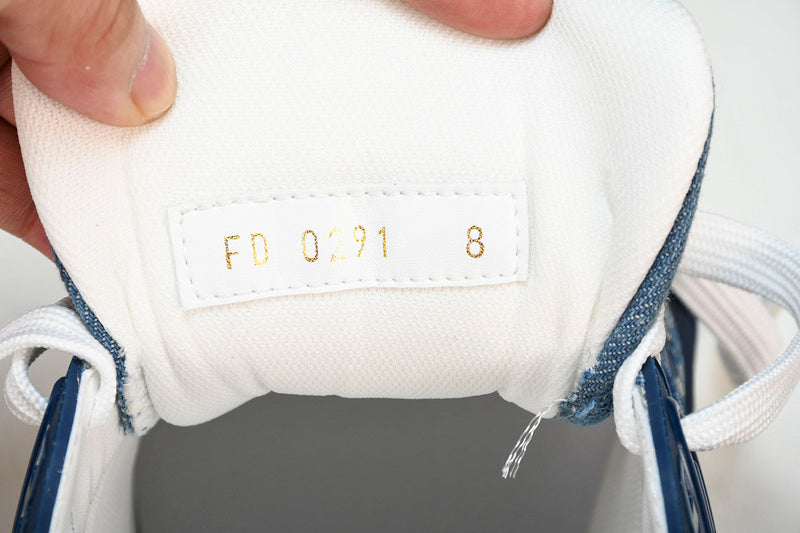 Louis Vuitton Sneaker