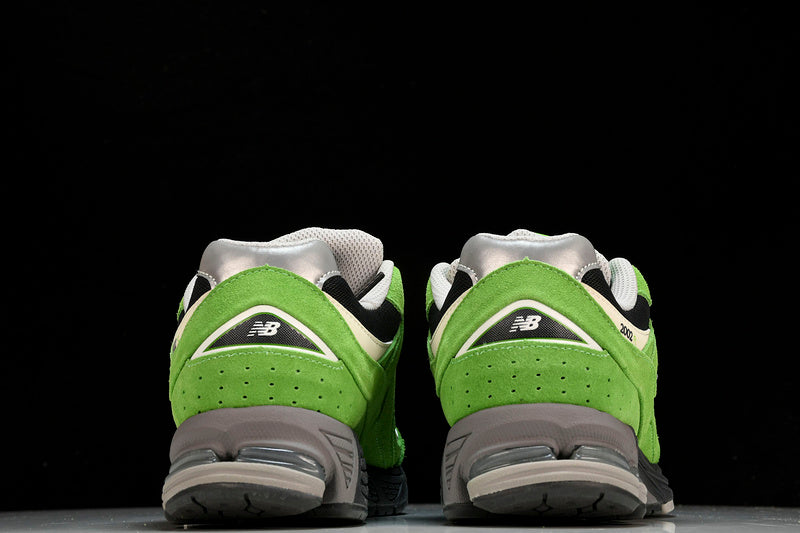 New Balance 2002