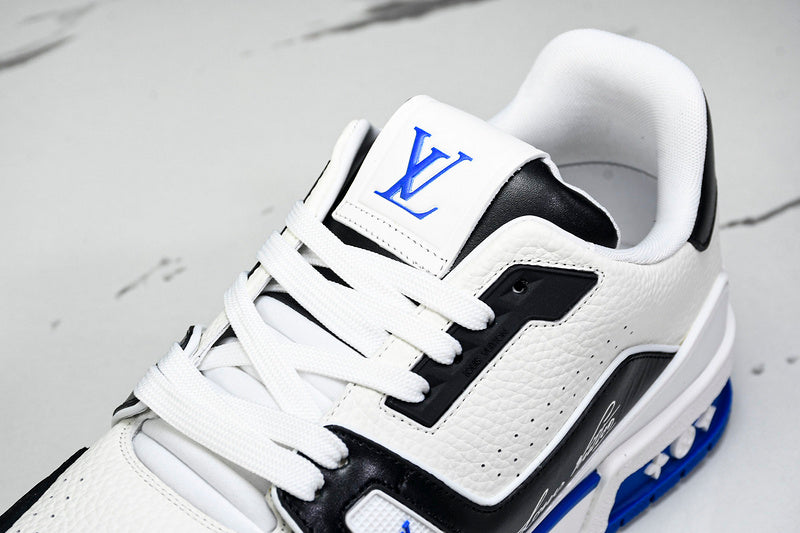 Louis Vuitton Sneaker