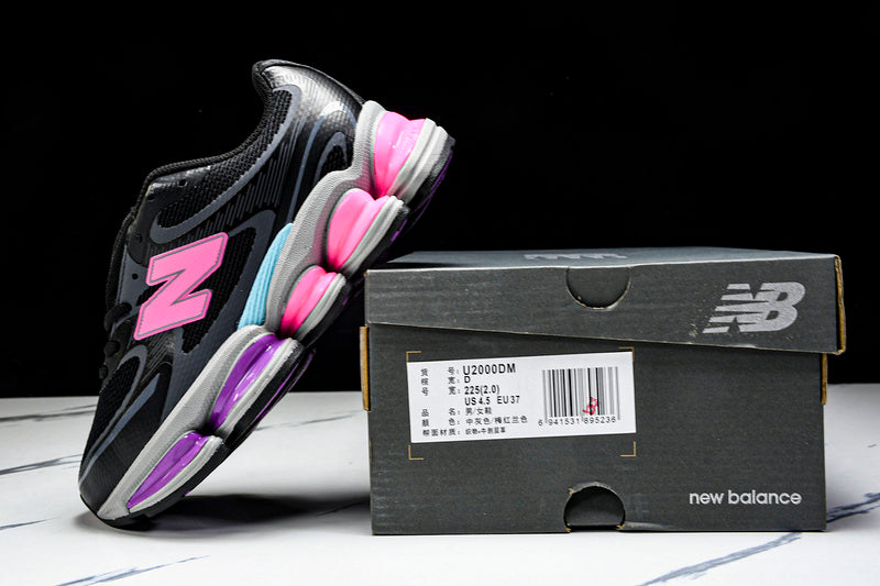 Tênis New Balance 2000