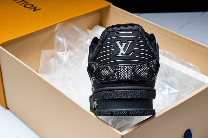 Tênis Louis Vuitton