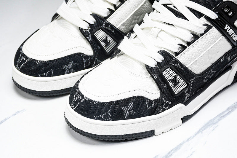 Louis Vuitton Sneaker