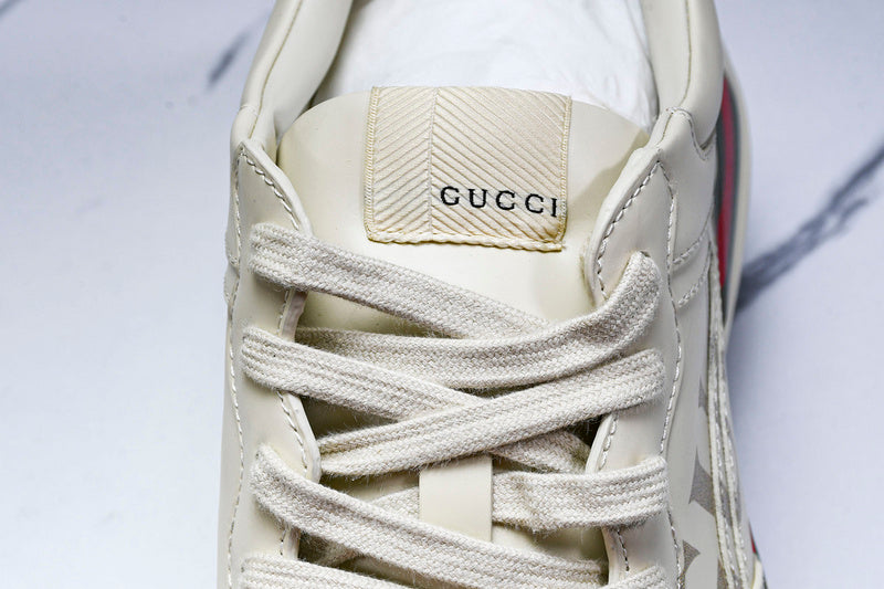 Tênis Gucci